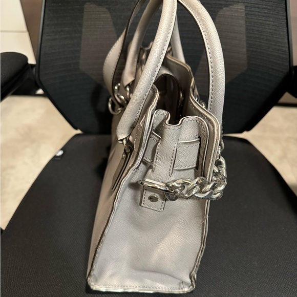 Michael Kors Shoulder Bag Hamilton MK Pattern Leather 12.75" x 9" x 5" Gray - Picture 5 of 8